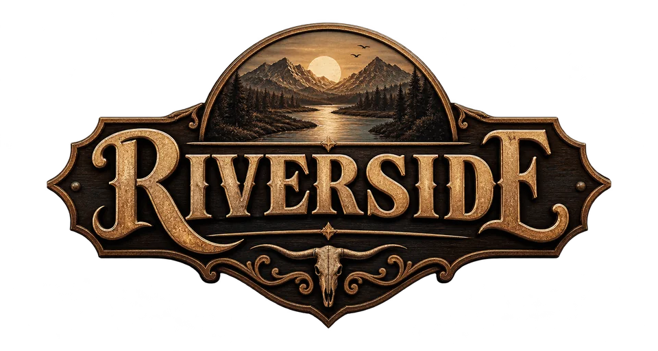 Riverside: Cowboy vor einem Fluss und Western-Landschaft im Sonnenuntergang